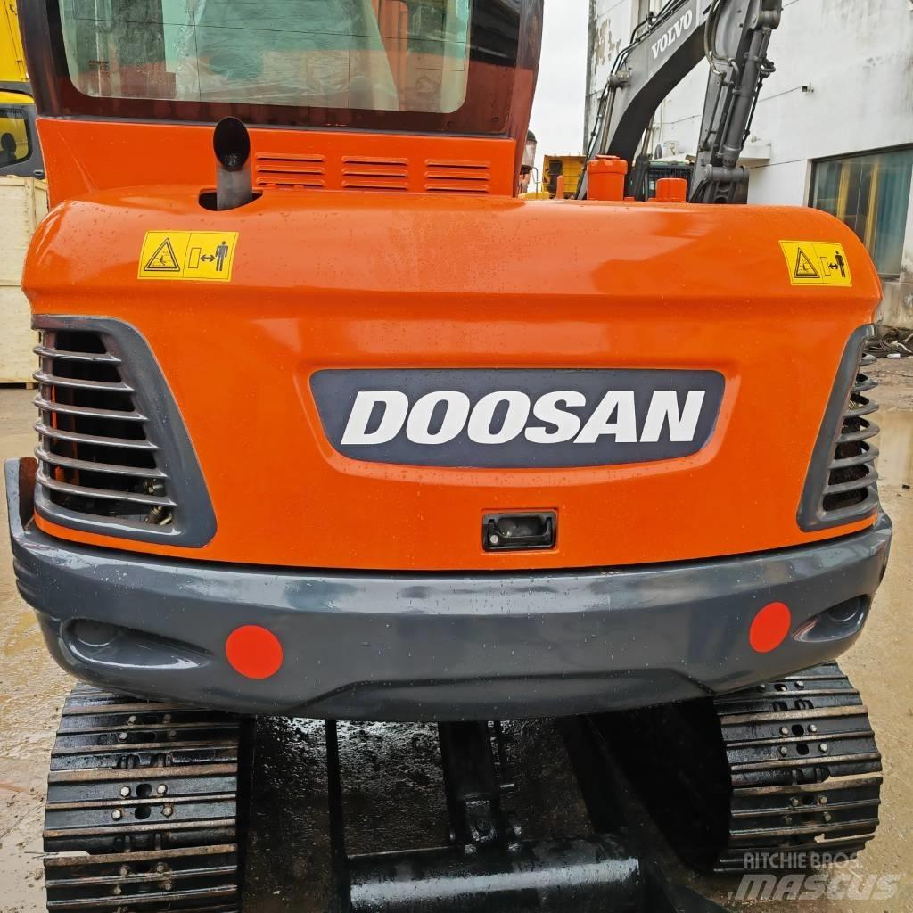 Doosan DX55 Minibagger < 7t