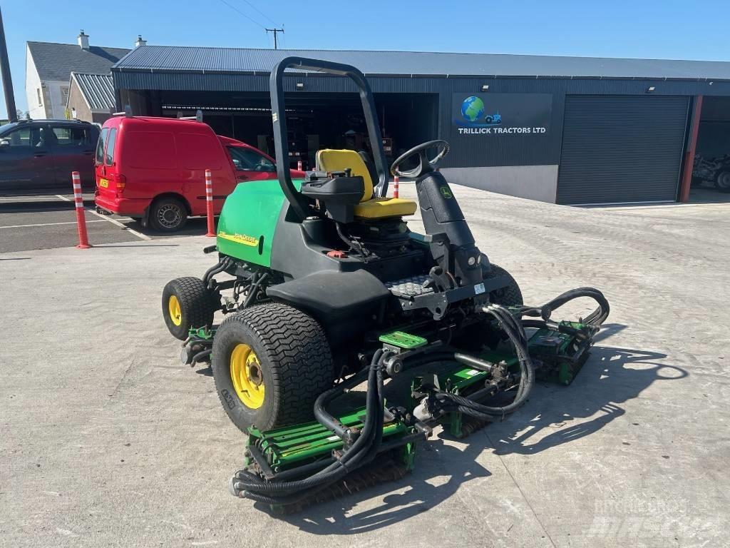 John Deere 3235C Fairway-Mäher