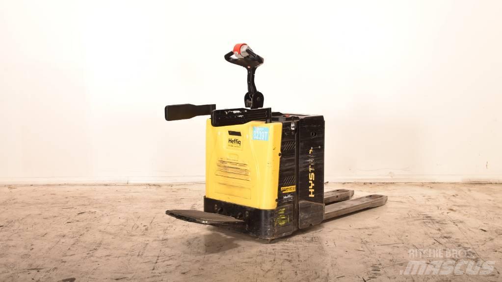 Hyster P 2.0 S Gabelstapler mit Fahrerstand