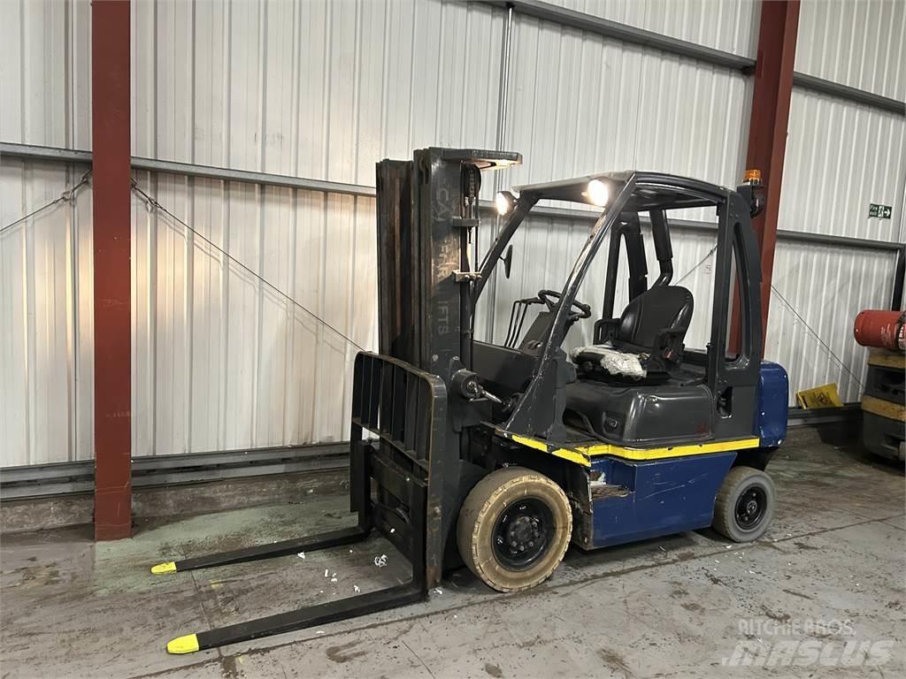 Nissan Y1D2A25Q Diesel Stapler