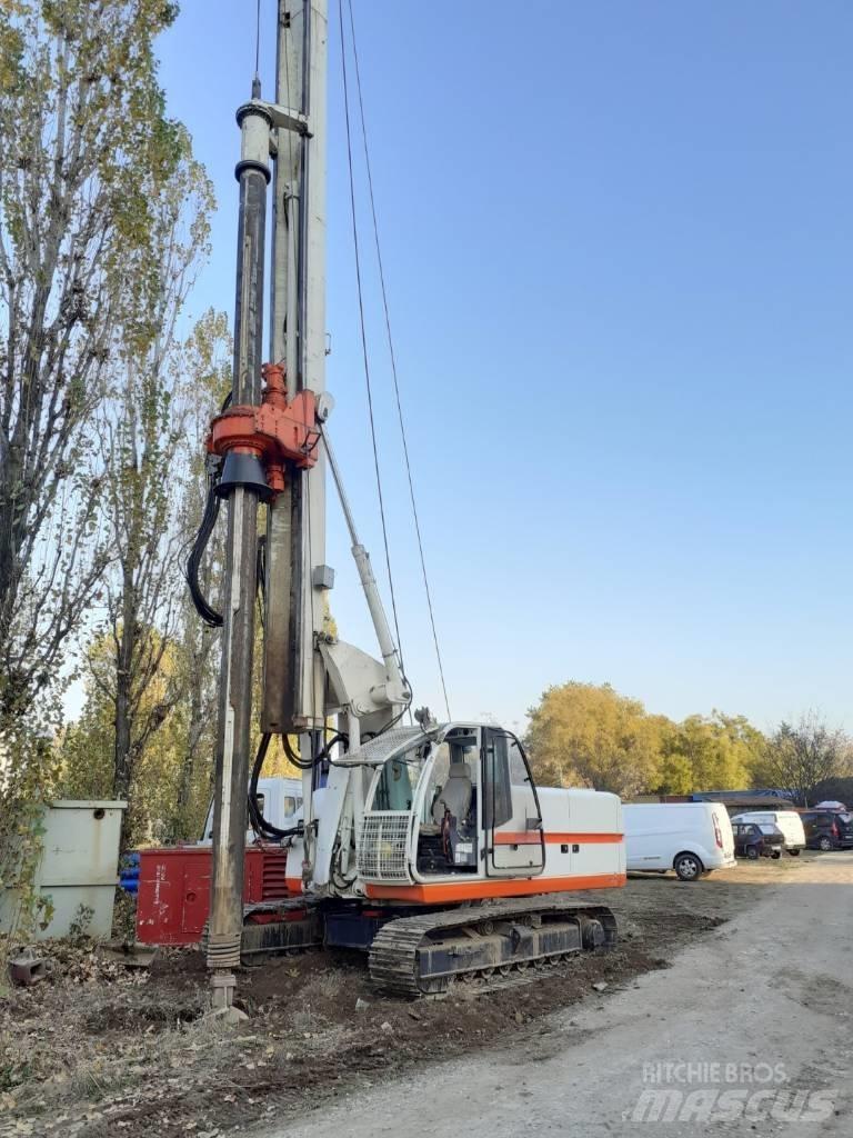 Soilmec R210 Rammen