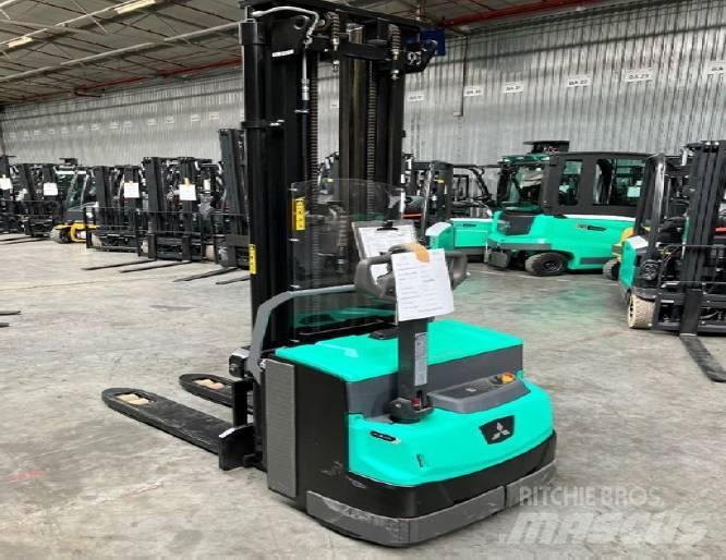 Mitsubishi SBP16N3I Deichselstapler