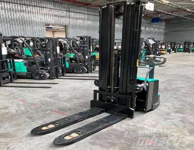 Mitsubishi SBP16N3I Deichselstapler