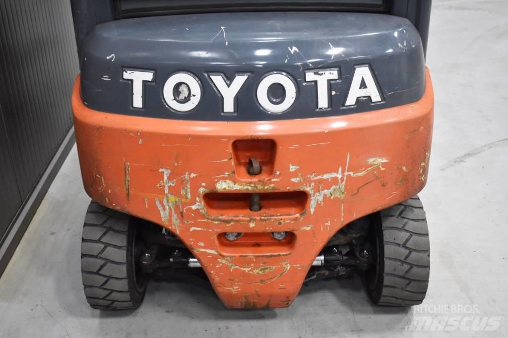 Toyota 8FBM16T Elektro Stapler