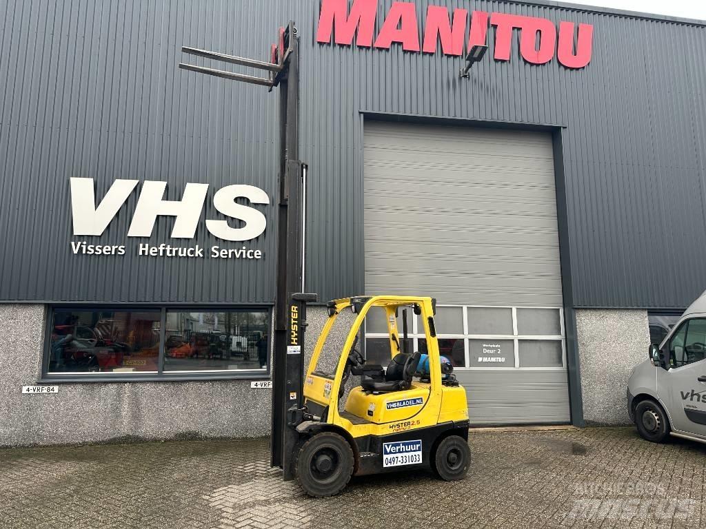 Hyster H 2.5 FT Gas Stapler