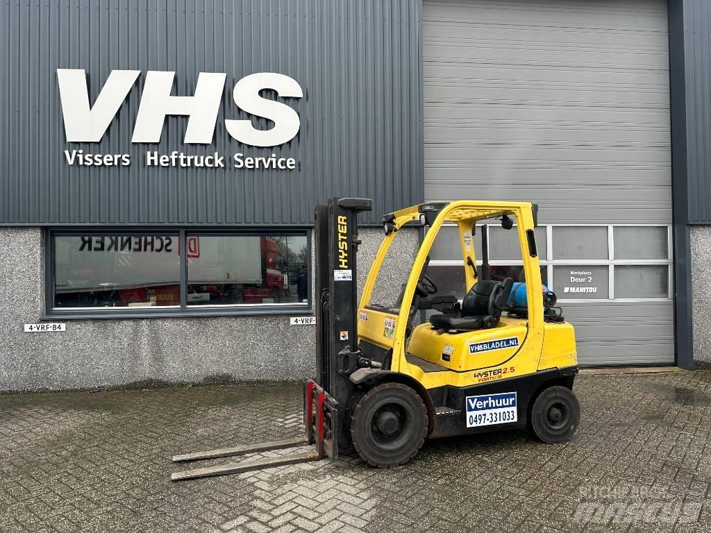 Hyster H 2.5 FT Gas Stapler