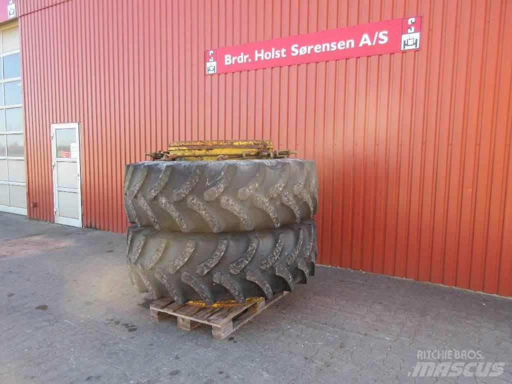 Firestone 20.8-38 Reifen