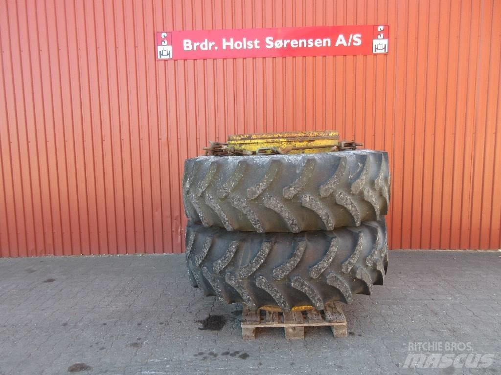 Firestone 20.8-38 Reifen