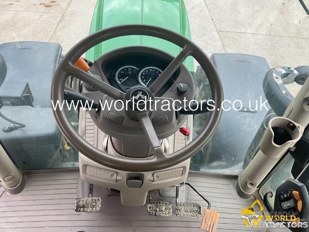 John Deere 6215 R Traktoren