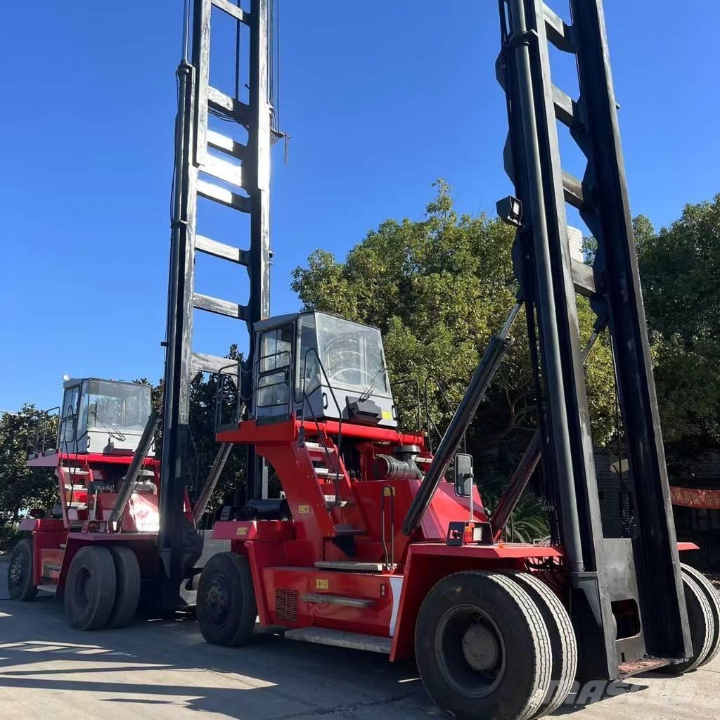 Kalmar DCE 80-45 E7 Stapelkräne