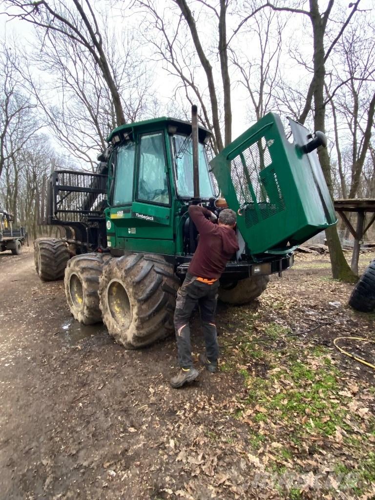 Timberjack 1410 B Forwarder