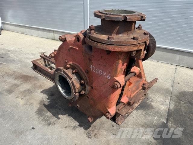 Warman dredge pump. Schwimmbagger