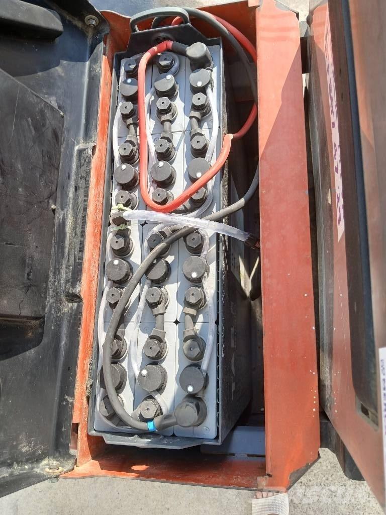 BT SWE 160 Deichselstapler