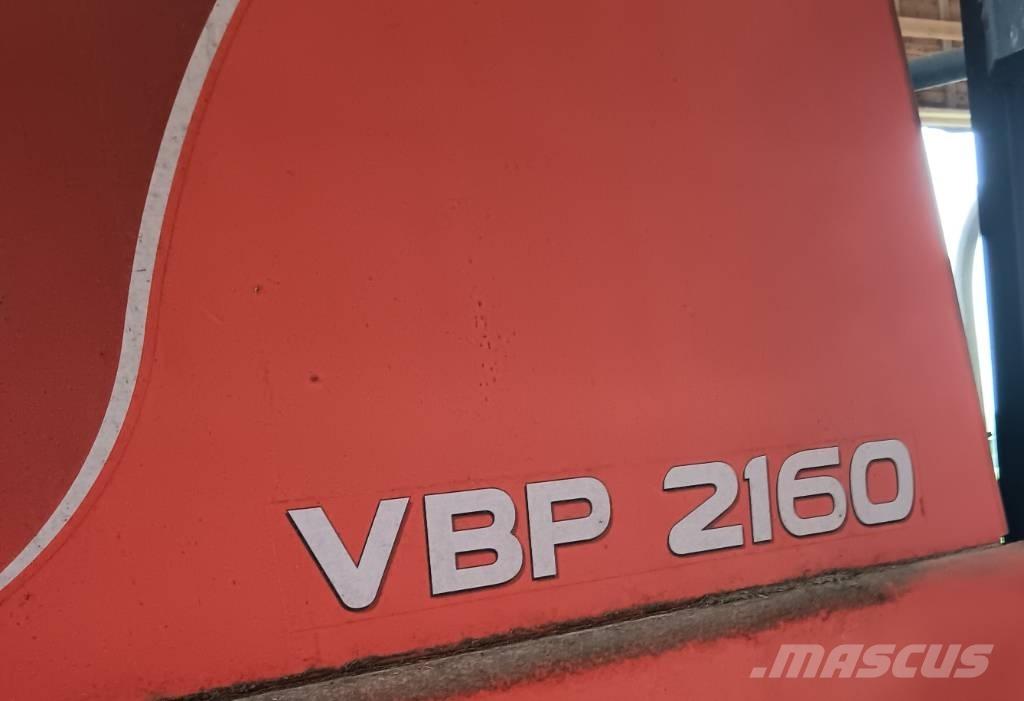 Kuhn VBP 2160 Rundballenpressen
