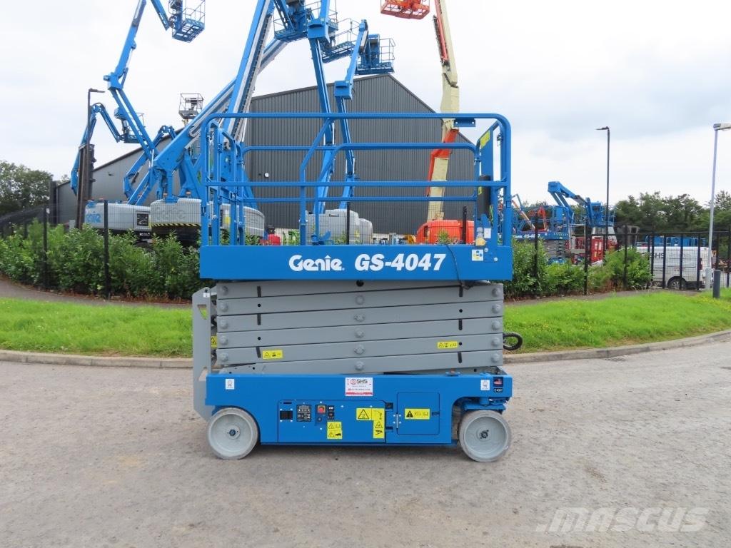 Genie GS 4047 Scheren-Arbeitsbühnen