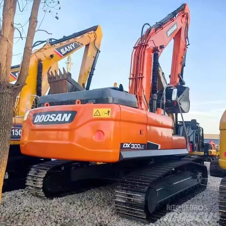 Doosan DH300 Raupenbagger