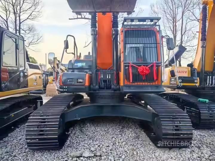 Doosan DH300 Raupenbagger