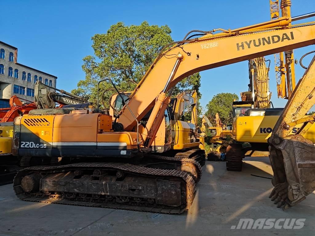 Hyundai r220lc-9s Raupenbagger