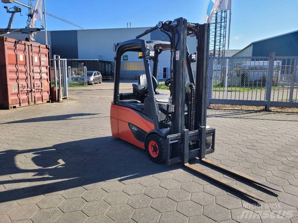 Linde E16-02 Elektro Stapler