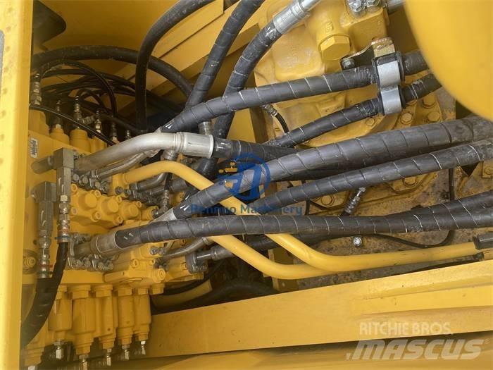 Komatsu PC 240 -8 Raupenbagger