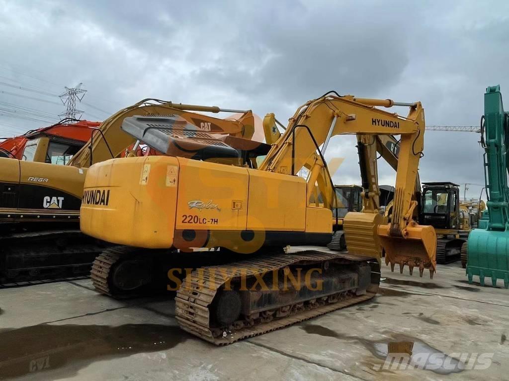 Hyundai Robex 220-7 Raupenbagger