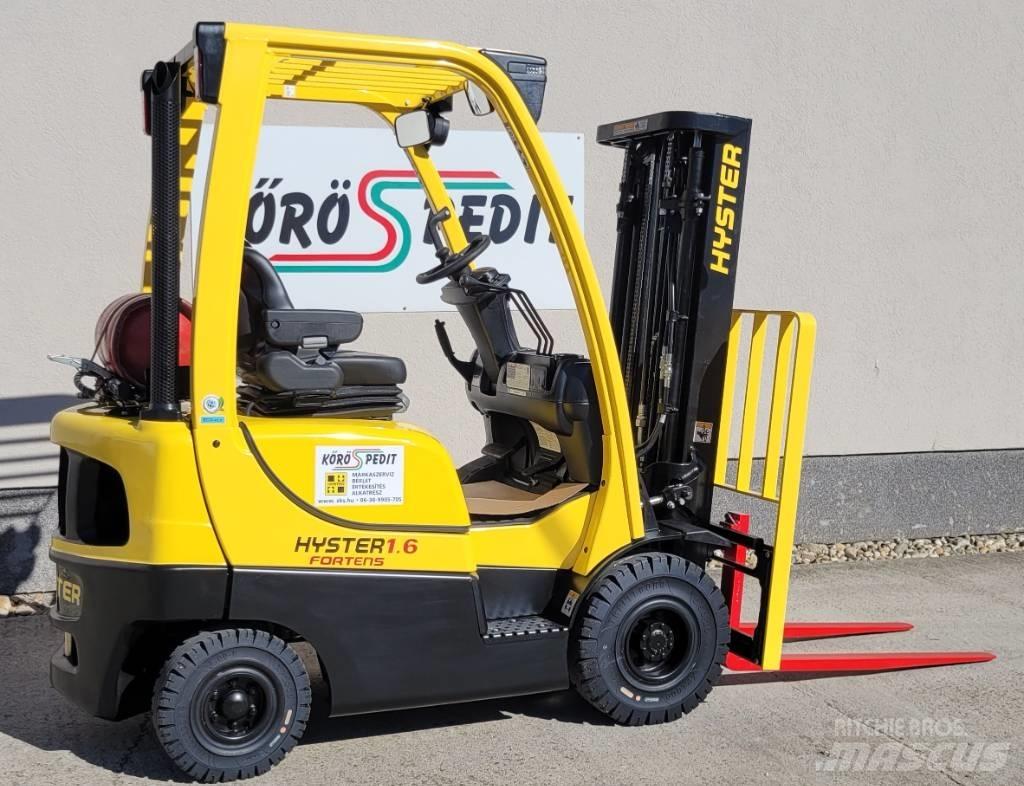 Hyster H 1.6 FT Gas Stapler