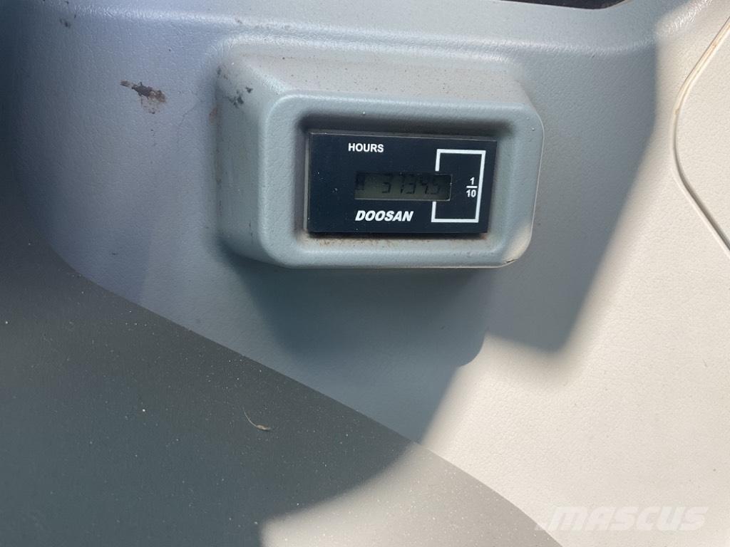 Doosan DX140 LCR-5 Raupenbagger