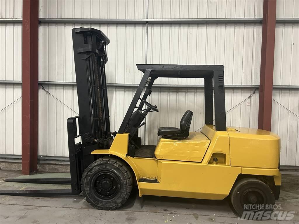 CAT DP50K Diesel Stapler