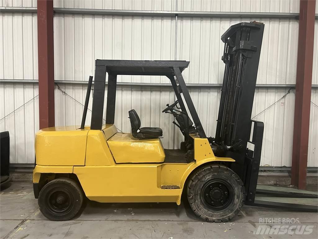 CAT DP50K Diesel Stapler