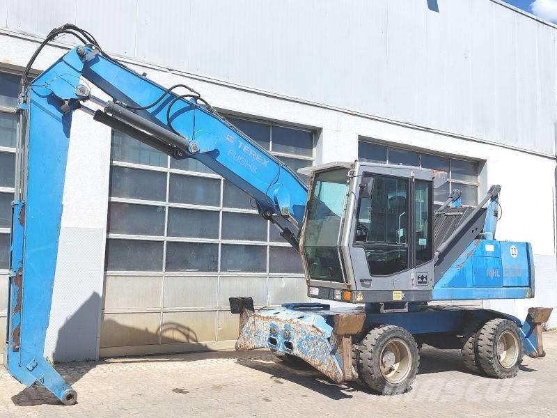 Fuchs MHL 320 Materialumschlag