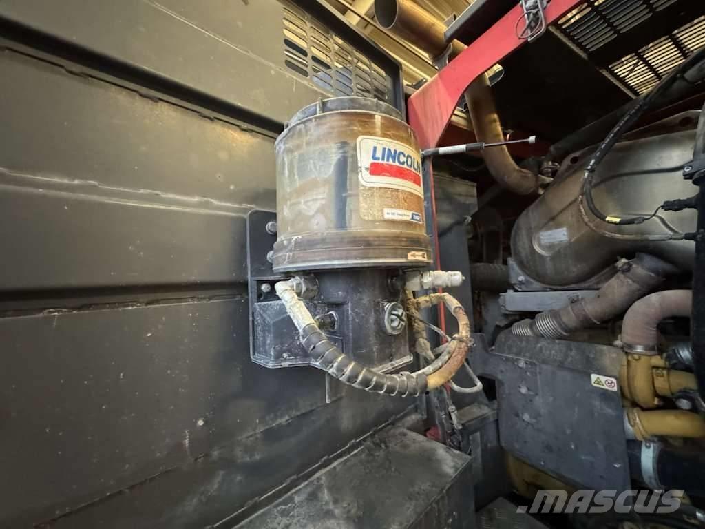 Sandvik DX800 Oberflächenbohrgeräte