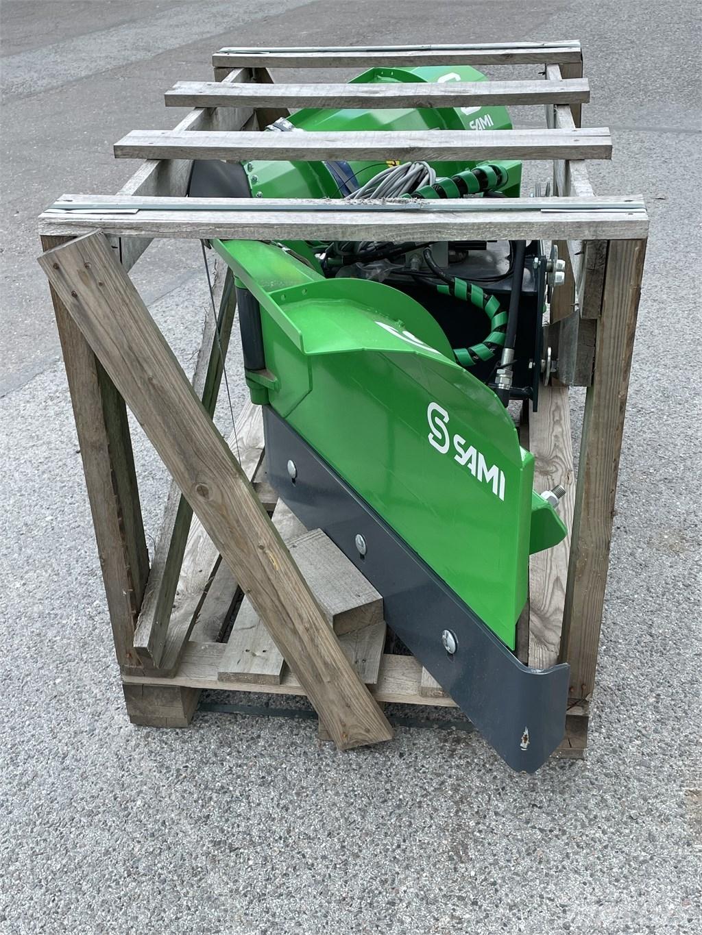 Sami VL-1800 Schneeschilde und -pflüge