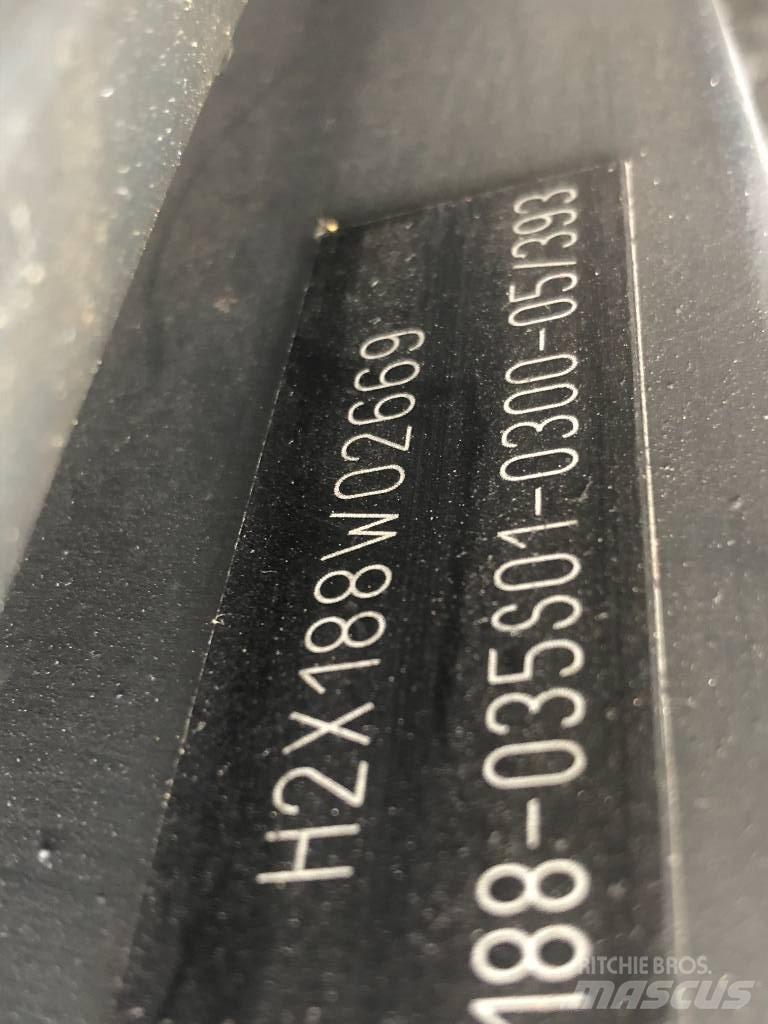Linde H25T Gas Stapler