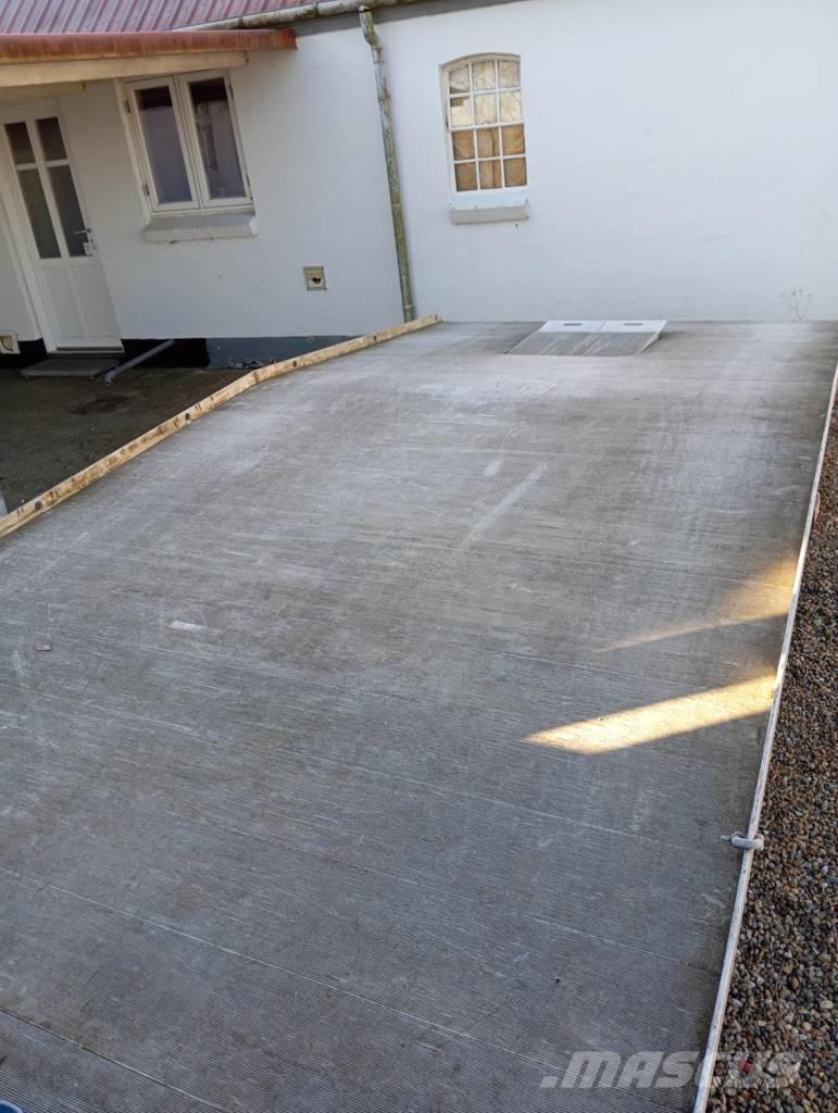 Renault ladbil Lieferwagen