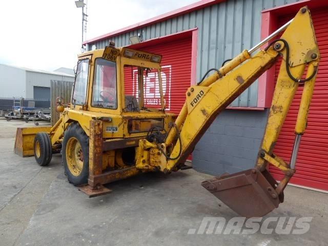 Ford 550 Baggerlader