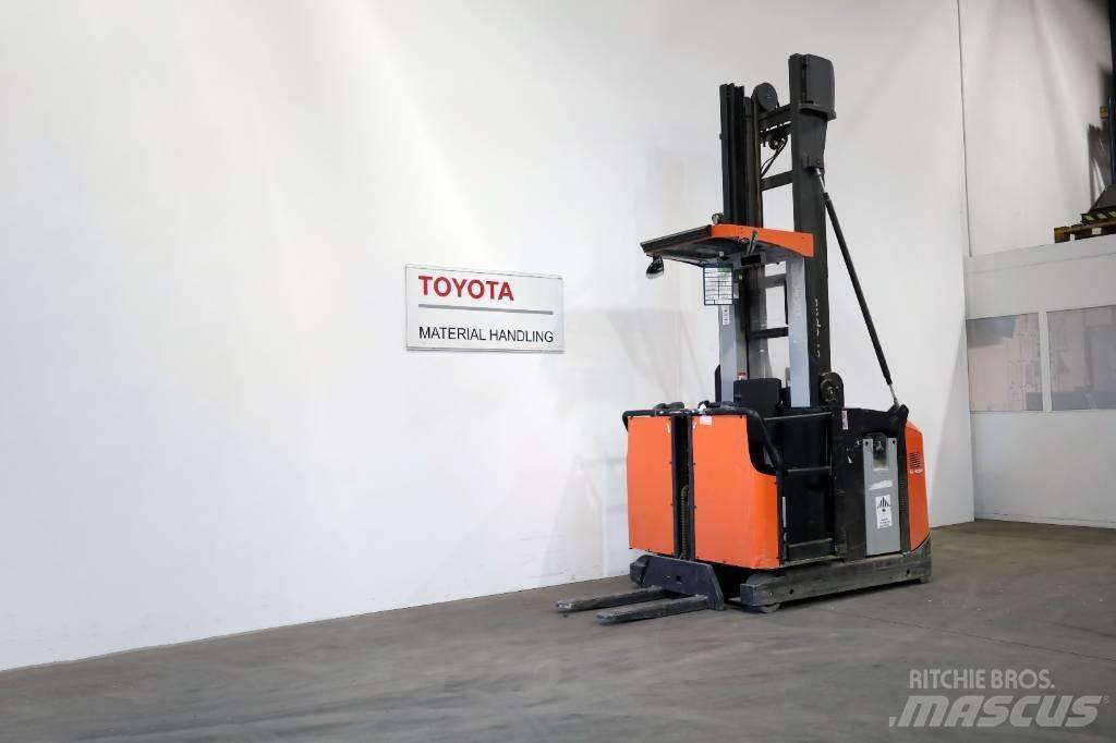 Toyota OME 100 H Mittelhub-Kommissionierer