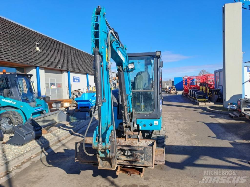 Airman AX26U Minibagger < 7t