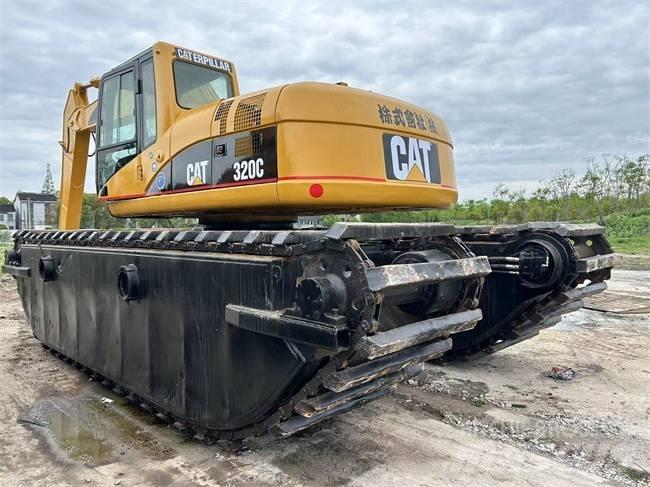 CAT 320 C Amphibienbagger
