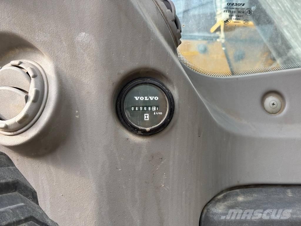 Volvo ECR 235 EL Raupenbagger