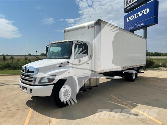 Hino 268A Sonstige Baumaschinen