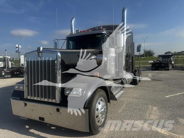 Kenworth W900 Sattelzugmaschinen