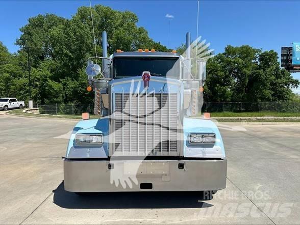 Kenworth W900L Sattelzugmaschinen