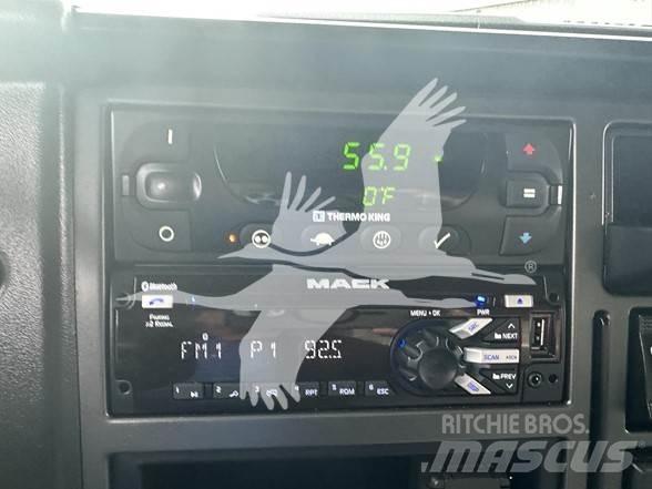 Mack MD6 Sonstige Baumaschinen