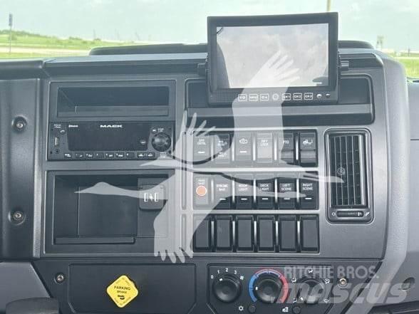 Mack MD6 Sonstige Baumaschinen