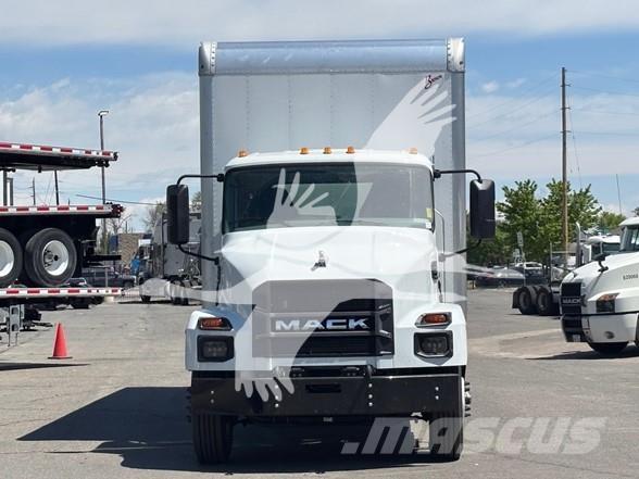 Mack MD6 Sonstige Baumaschinen