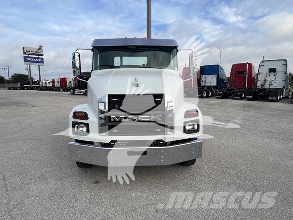 Mack MD6 Sonstige Baumaschinen