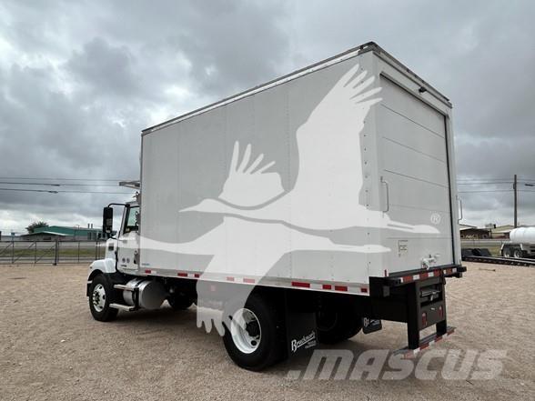 Mack MD6 Sonstige Baumaschinen