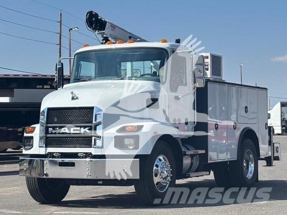 Mack MD6 Sonstige Baumaschinen