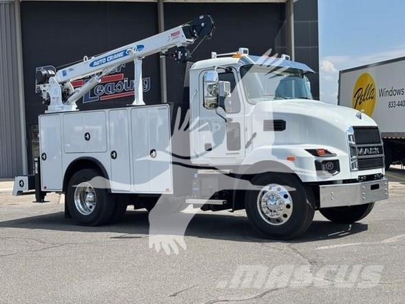 Mack MD6 Sonstige Baumaschinen