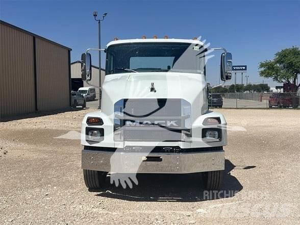 Mack MD7 Wechselfahrgestell